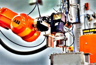 中國(guó)工人 從‘終結(jié)者’到‘開(kāi)拓者’——工業(yè)機(jī)器人制造的發(fā)展與思考