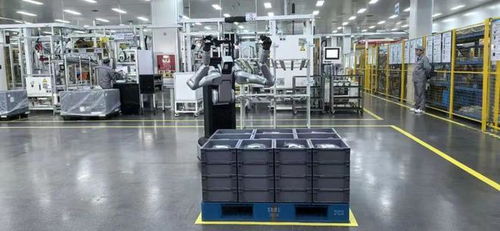 人形機器人加速融入工廠 以上海浦東工業機器人制造場景為例
